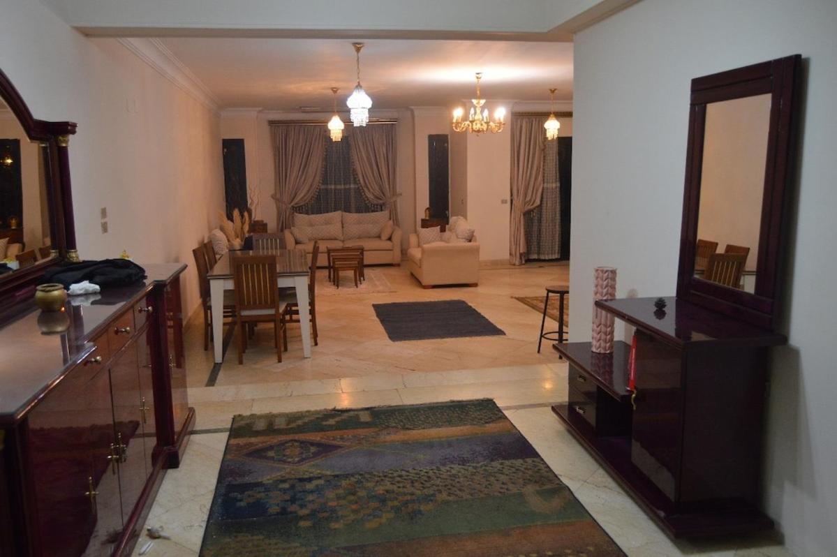 Grand Sunlit Luxury Apartment Maadi カイロ エクステリア 写真